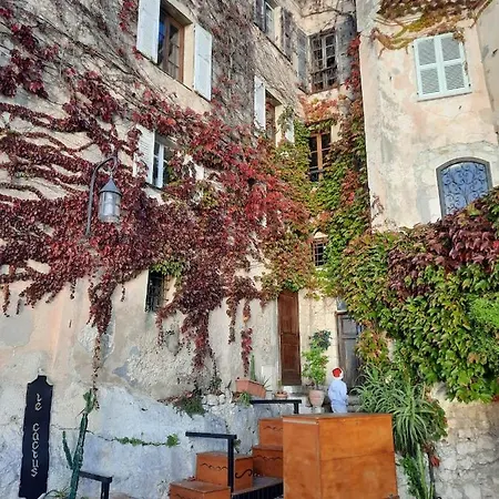 Magic Apartment